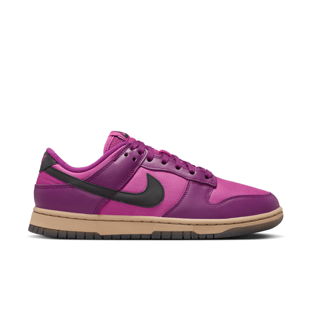 Wmns Nike Dunk Low