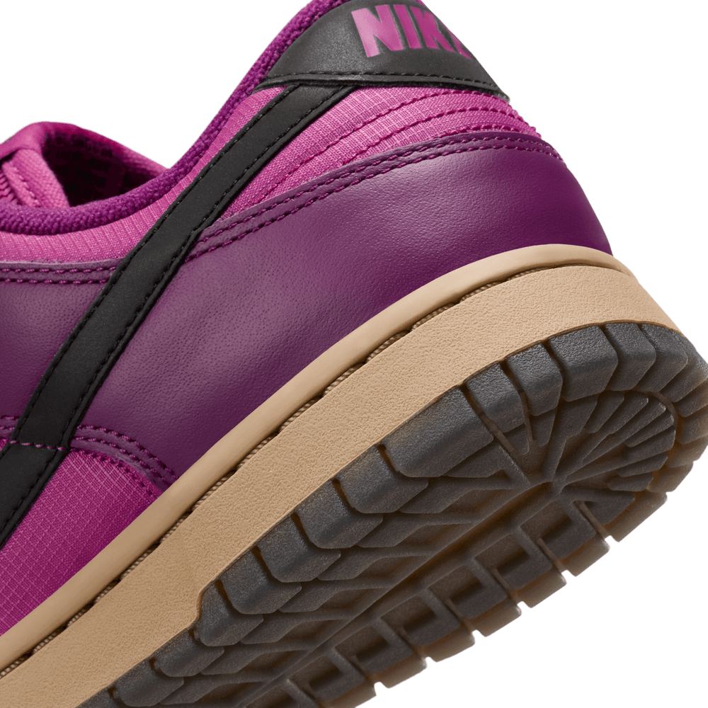 Wmns Nike Dunk Low