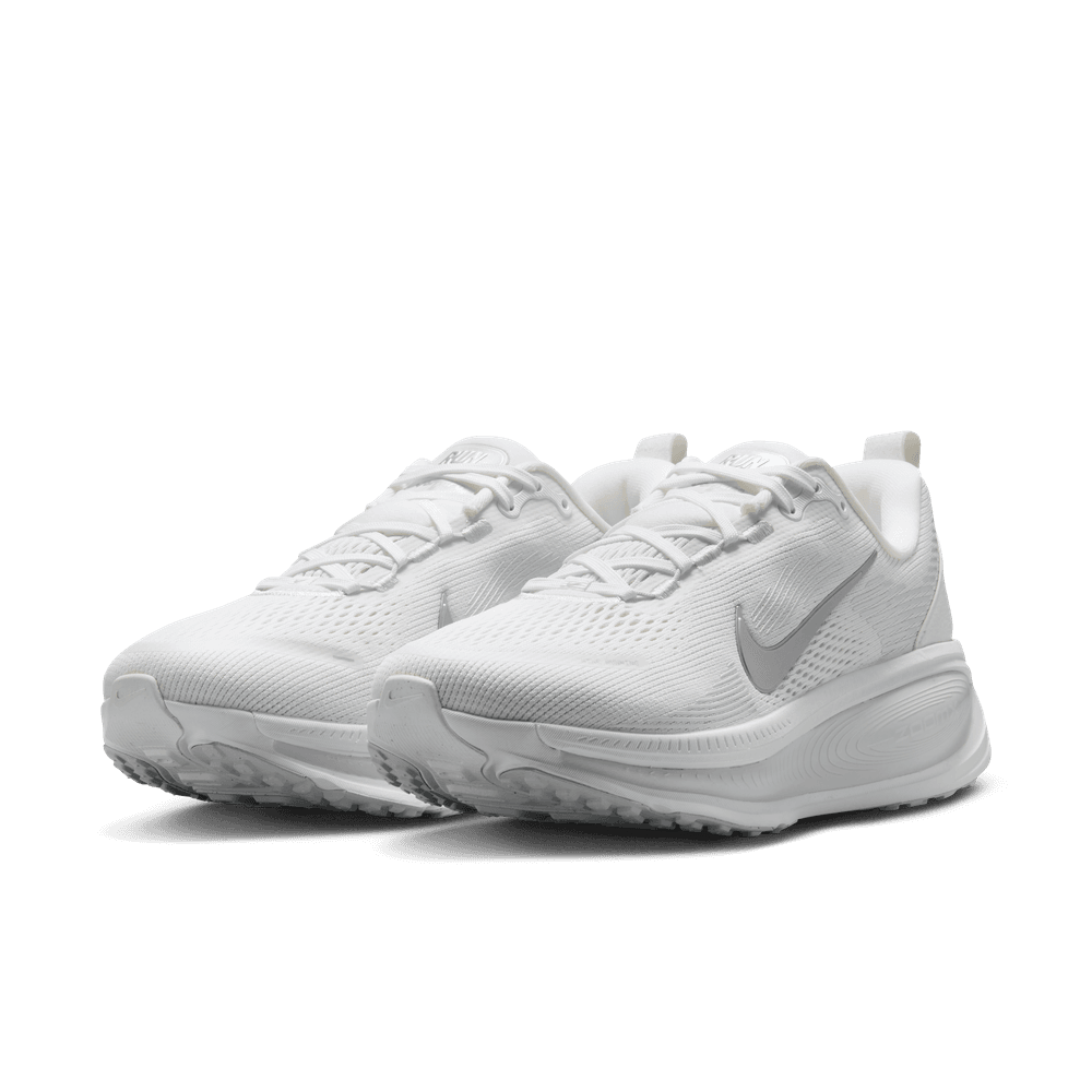 Wmns Nike Vomero 18