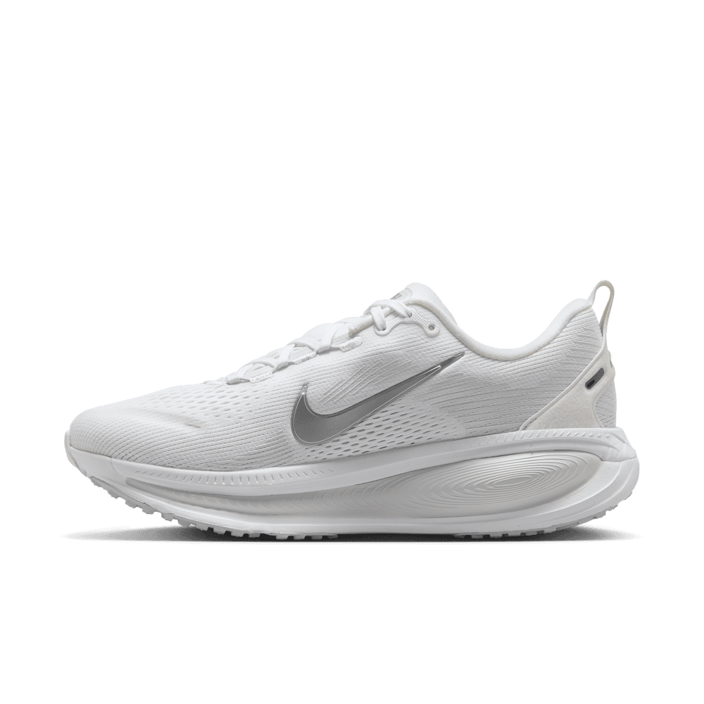 Wmns Nike Vomero 18