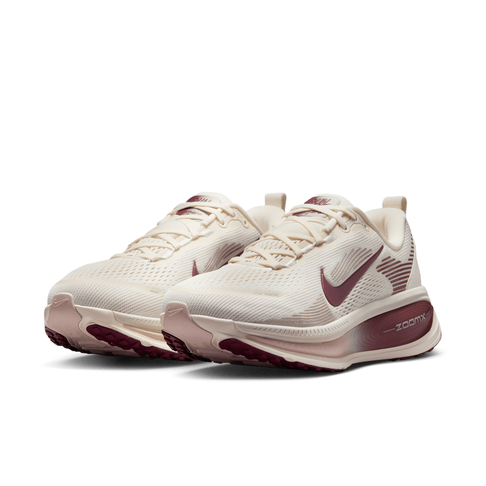 Wmns Nike Vomero 18