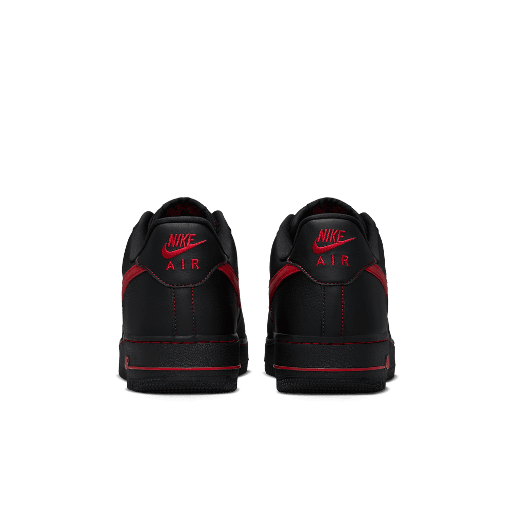 Nike Air Force 1 '07 LV8