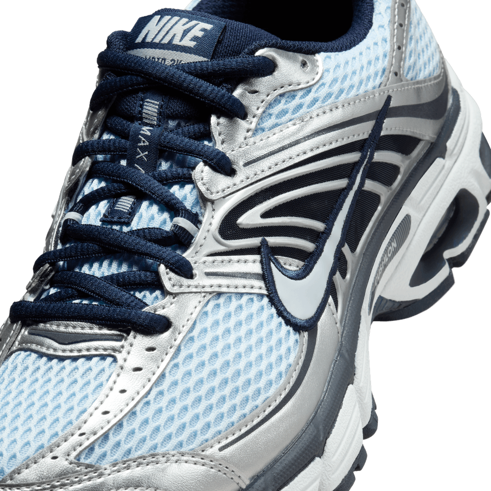 Wmns Nike Air Max Moto 2K