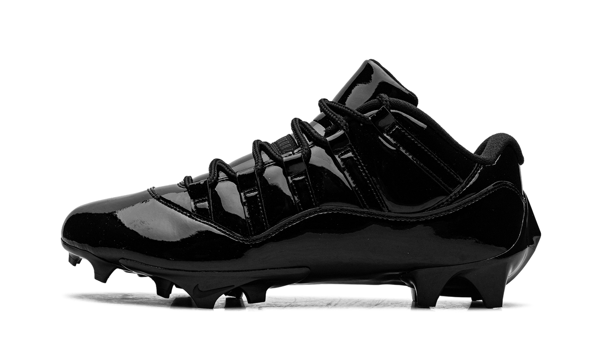 Air Jordan 11 Low TD Cleat "Patent Black" IQ8113 001