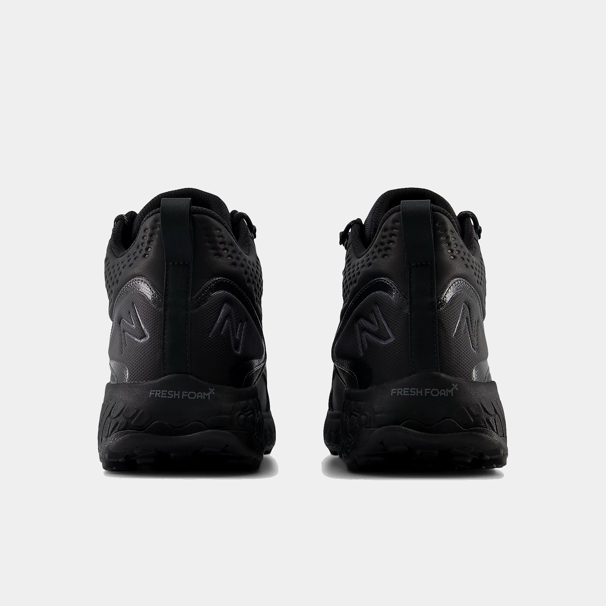 Foam X Hierro Mid GTX