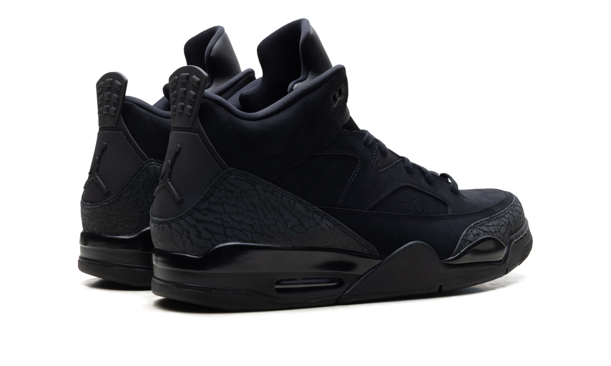 Jordan Son of Mars Low "Black Cat" 580603 005