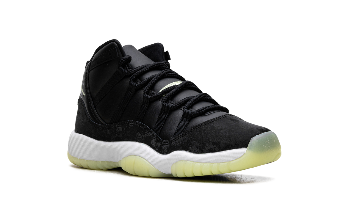 Air Jordan 11 GS "Barely Volt" IB1378 001
